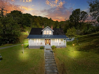 3809 Blue Grass Trail, Saltville, VA 24370