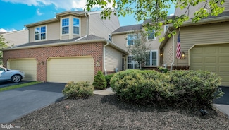 104 Pinecrest Ln, Lansdale, PA 19446