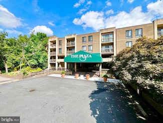 805 N Howard St Unit 431, Alexandria, VA 22304