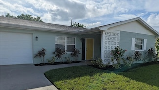 9353 110th St, Seminole, FL 33772