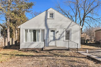 3183 Springbrook St, Ann Arbor, MI 48108