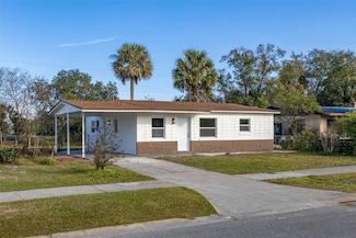 128 Academy Ave, Sanford, FL 32771