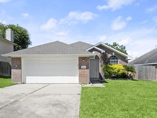 18454 Sunrise Pines Dr, Montgomery, TX 77316