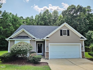 724 Yorkshire Dr, Clayton, NC 27520