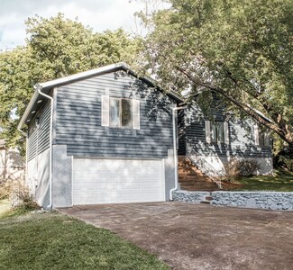 432 Cedarmont Dr, Nashville, TN 37211