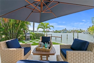 243 Hermosita Dr, Saint Pete Beach, FL 33706