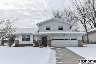 10532 O St, Omaha, NE 68127