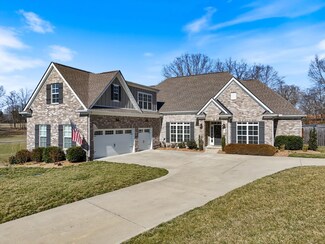 7401 Swindon Blvd, Fairview, TN 37062
