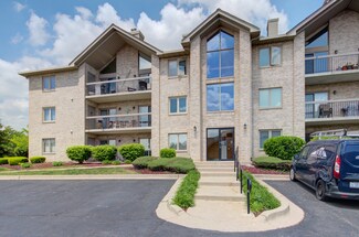 14121 Norwich Ln Unit 301, Orland Park, IL 60467