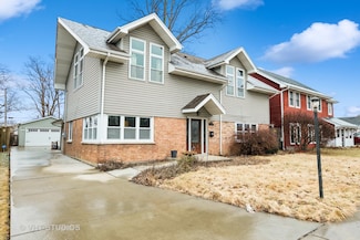 9924 Elm Circle Dr, Oak Lawn, IL 60453