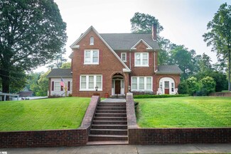 906 College Dr, Gaffney, SC 29340