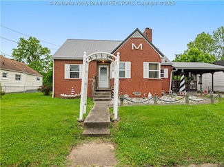 2818 Lincoln Ave, Saint Albans, WV 25177