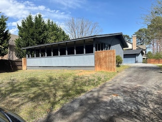 4931 Happy Hollow Rd, Atlanta, GA 30360