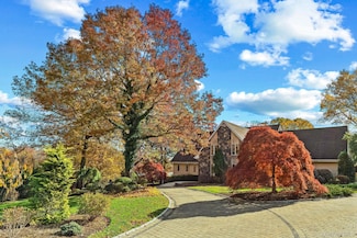 37 Century Trail, Harrison, NY 10528