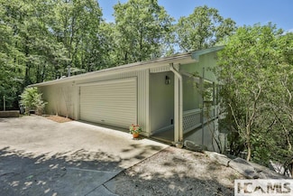 245 Locust Ct, Sapphire, NC 28774