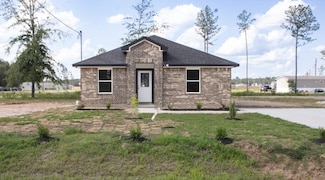 18415 Harvick Dr, Conroe, TX 77306