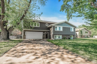 2411 78th Ct N, Brooklyn Park, MN 55444