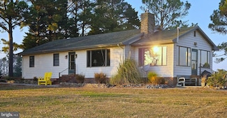252 Hickory Point Rd, Pocomoke City, MD 21851