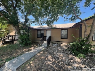 202 Ash Dr Unit 103, Converse, TX 78109