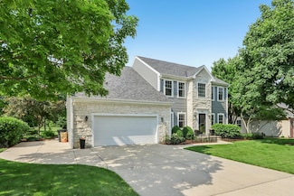 370 Yosemite Rd, Oconomowoc, WI 53066