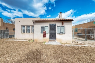 2115 Lead Ave SE, Albuquerque, NM 87106
