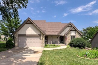 300 NE Wicklow Ct, Lees Summit, MO 64064