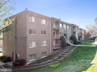 1604 Renate Dr Unit T 2, Woodbridge, VA 22192