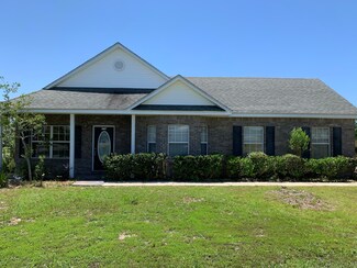 270 Mallot Beach Dr, Freeport, FL 32439