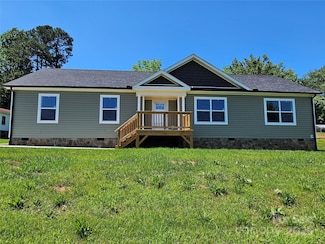 784 Severt Cir, Lenoir, NC 28645