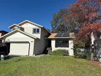 2813 Beth Ct, Santa Rosa, CA 95403