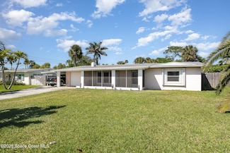 138 W Pasco Ln, Cocoa Beach, FL 32931
