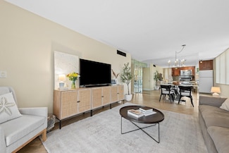 9481 Evergreen Place Unit 107, Davie, FL 33324