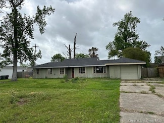 625 W Lagrange St, Lake Charles, LA 70605