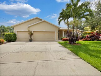 249 SW North Wakefield Cir, Port Saint Lucie, FL 34953