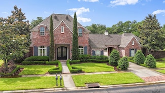 14341 Bluff Lakes Dr, Prairieville, LA 70769