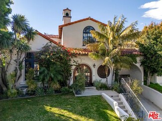 3039 Castle Heights Ave, Los Angeles, CA 90034