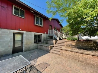 11378 230th St, Cold Spring, MN 56320