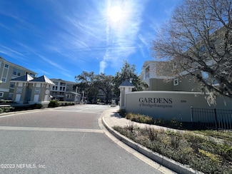 8290 Gate Pkwy W Unit 1404, Jacksonville, FL 32216