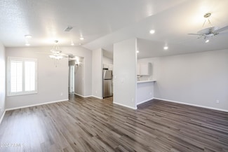 876 S Nebraska St Unit 87, Chandler, AZ 85225