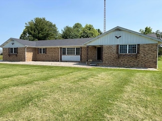2385 W Highway 80, Russell Springs, KY 42642