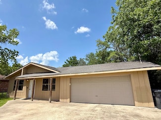 197 Osborne Dr, Bridge City, TX 77611