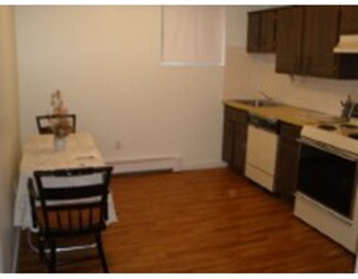 3 Richardson St Unit E2, Wakefield, MA 01880
