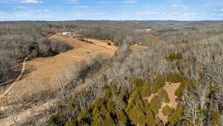 24816 County Road 117, Macomb, MO 65702