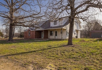10918 Blue Bird Rd, Gravette, AR 72736