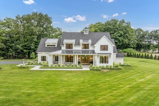 353 Pool St, Biddeford, ME 04005