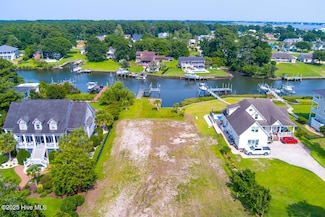 119 Cape Point Blvd, Cape Carteret, NC 28584