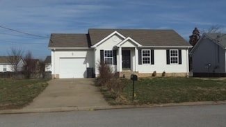240 Waterford Dr, Oak Grove, KY 42262