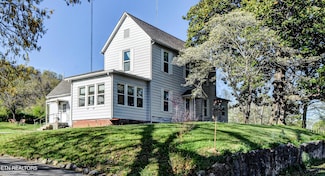 261 Chickamauga Ave, Knoxville, TN 37917