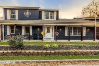 28 Duchess Ave, North Middletown, NJ 07748