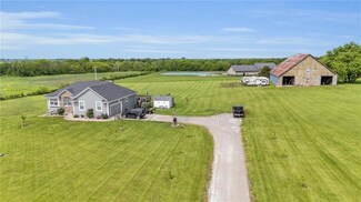 30216 S Sycamore Grove Rd, Garden City, MO 64747